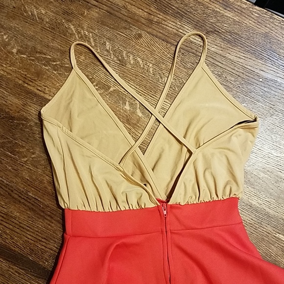 NWOT Peplum Party dress sz Small - Picture 2 of 5